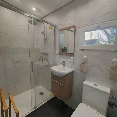 Tiny House Avec Jardin Et Acces Piscine Chauffee Saint-Medard-en-Jalles